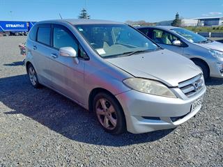 2005 Honda Edix Station Wagon Photo