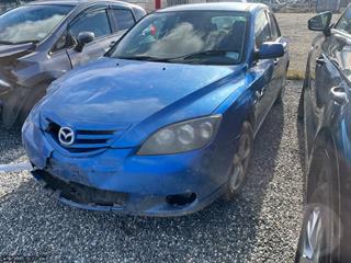 2005 Mazda Axela Station Wagon Photo