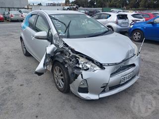 2013 Toyota Aqua Hatch Photo