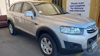 2012 Holden Captiva 5D Station Wagon Photo