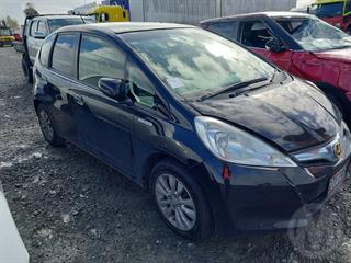 2012 Honda fit Hatch Photo