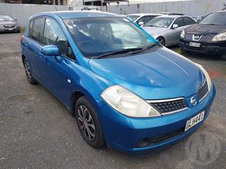 2005 Nissan Tiida Hatch Photo