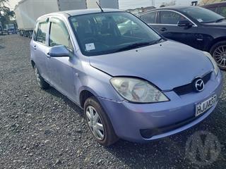 2006 Mazda Demio Hatch Photo