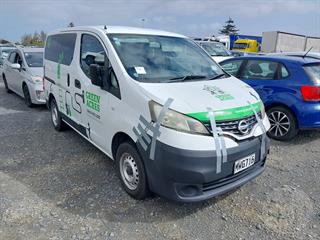 2014 Nissan Vanette NV200 Van Photo