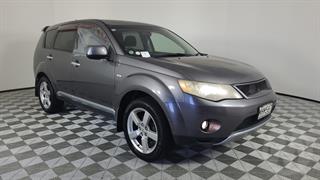 2006 Mitsubishi Outlander 5D Station Wagon Photo