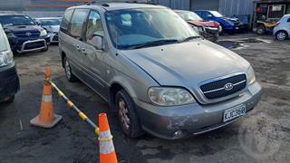 2005 Kia Carnival 2.5 V6 Auto 5DR Station Wagon Photo