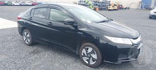 2014 Honda Grace Sedan Photo