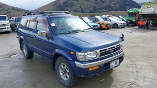 1996 Nissan Terrano R3MR Station Wagon Photo