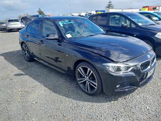 2016 BMW 3 Series 320i 2.0P/8AT/SL/4D Sedan Photo