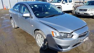 2010 Mitsubishi Galant Fortis Sedan Photo