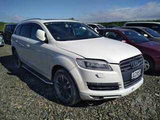 2008 Audi Q7 Station Wagon Photo