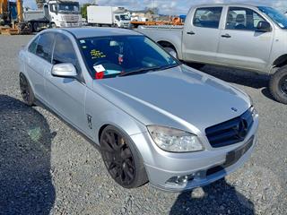 2007 Mercedes-Benz C C280 Avantgarde Sedan Photo