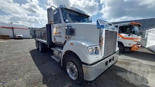 2019 Freightliner Coronado Tipper GVM 27,485kg Photo