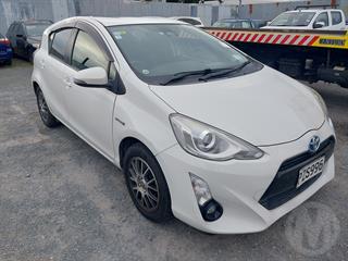 2016 Toyota Aqua Hatch Photo