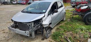 2013 Nissan Note Hatch Photo