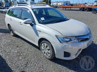 2014 Toyota Corolla Fielder Hybrid Station Wagon Photo