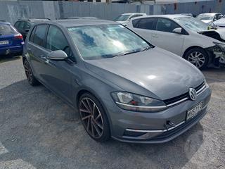 2019 Volkswagen Golf TSI Highline 1.4P D Hatch Photo