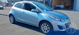 2013 Mazda Demio 5D Hatch Photo