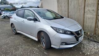 2020 Nissan Leaf Hatch Photo