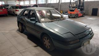 1990 Mazda Astina Hatch Photo