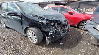 2010 Volkswagen Golf Hatch Photo