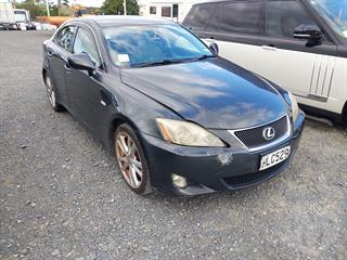 2006 Lexus IS350 Sedan Photo