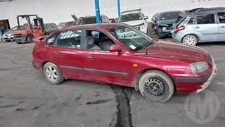 2004 Hyundai Elantra 2.0 GLS 5D A4 Hatch Photo