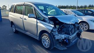 2008 Mazda Biante Station Wagon Photo