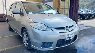 2006 Mazda Premacy Station Wagon Photo