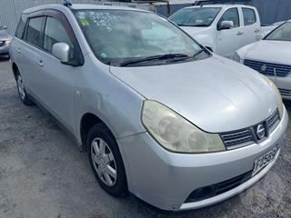 2006 Nissan Wingroad Station Wagon Photo