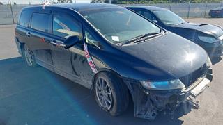 2004 Honda Odyssey Station Wagon Photo