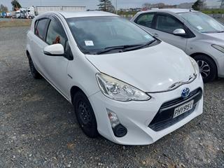 2017 Toyota Aqua Hybrid Hatch Photo