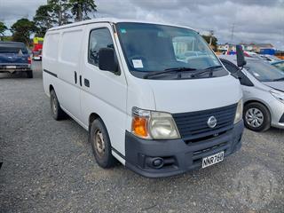 2009 Nissan Caravan Van Photo