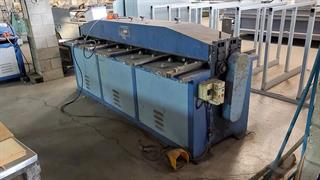 Beading Machine Engineering Equipment Photo