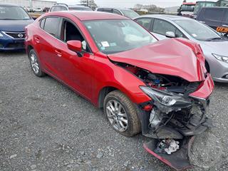 2015 Mazda Axela Hybrid Sedan Photo