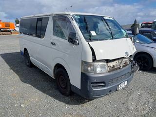 2009 Toyota Hiace Van Photo