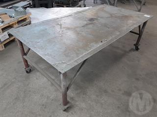 Steel Wheeled Workbench Engineering Equipment Photo