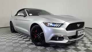 2016 Ford Mustang 2.3L Convertible AT 2D Coupé Photo