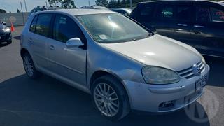 2006 Volkswagen Golf 2.0 FSI Hatch Photo