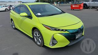 2017 Toyota Prius PHV 5D Hatch Photo
