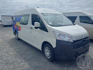 2022 Toyota Hiace ZX GVN 2.8DT/6AT Van Photo