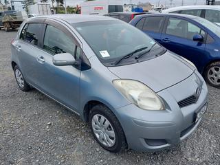2010 Toyota Vitz Hatch Photo