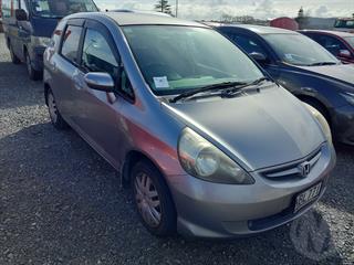 2007 Honda fit Hatch Photo