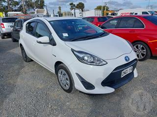 2018 Toyota Aqua Hybrid Hatch Photo