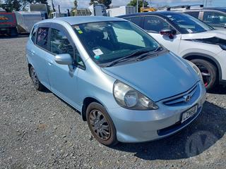 2006 Honda fit Hatch Photo