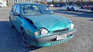 1999 Toyota Corolla 1.6P XL Hatchback 5 Sedan Photo