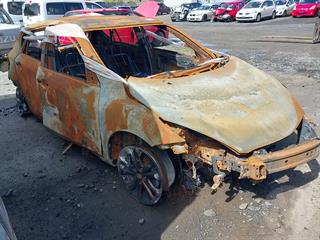 2010 Mazda Axela Hatch Photo