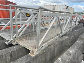 2017 Ullrich Acess Platform Photo