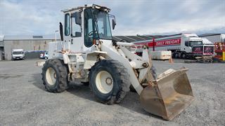 1999 Komatsu WA100-3E Loader (Wheeled) Photo