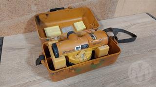 Topcon AT-G7 Auto Level Building Equipment Photo